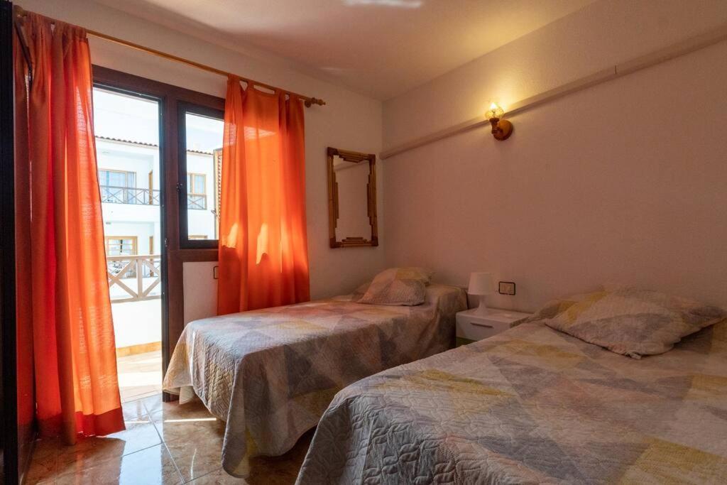 Apartamento Con 2 Terrazas En Los Cristianos Лос Кристианос Экстерьер фото